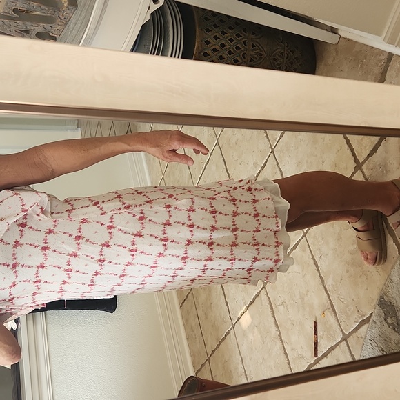 Angie $10 - Picture 2 of 8